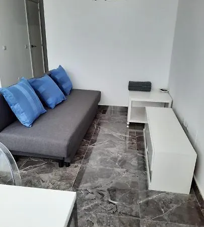 Studio For Rent In -malaga For Vacations Studio Alquiler Para Vacationes, Studio Te Huur Voor Vacantie Calle Rio Mesa 5 * Torremolinos