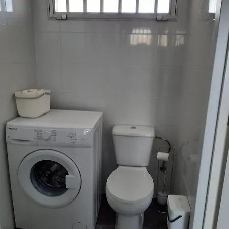 Studio For Rent In -malaga For Vacations Studio Alquiler Para Vacationes, Studio Te Huur Voor Vacantie Calle Rio Mesa 5 Apartment Torremolinos